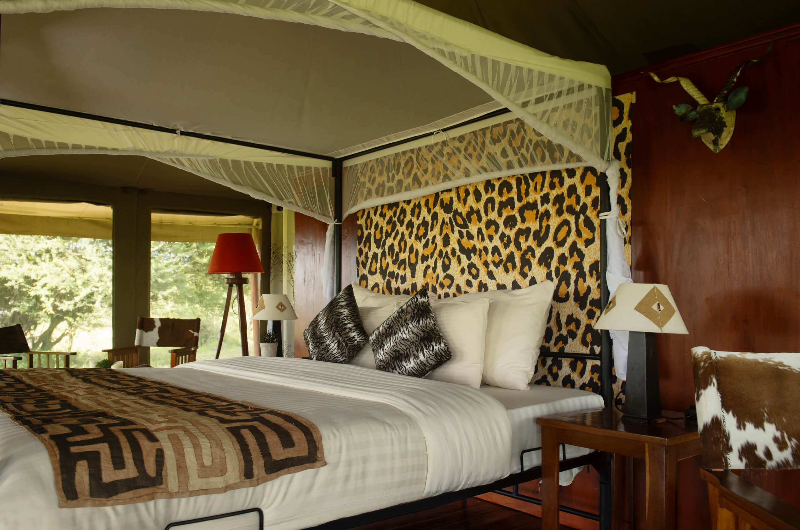 Serengeti Sound of Silence luxury tent