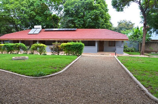 Honey Badger Lodge exterior view